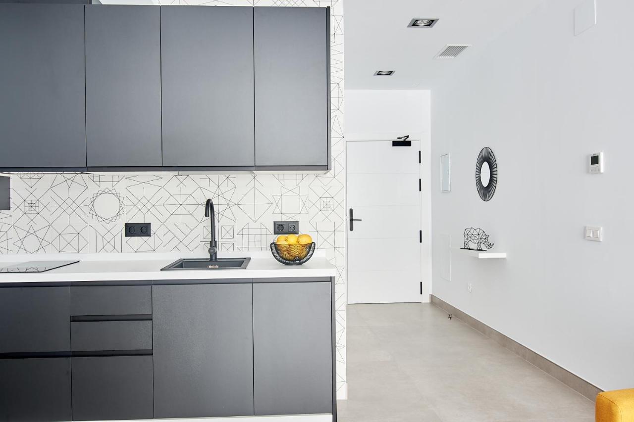 9 Nidos Centrica Suites - Nuevo Plasencia Exterior foto